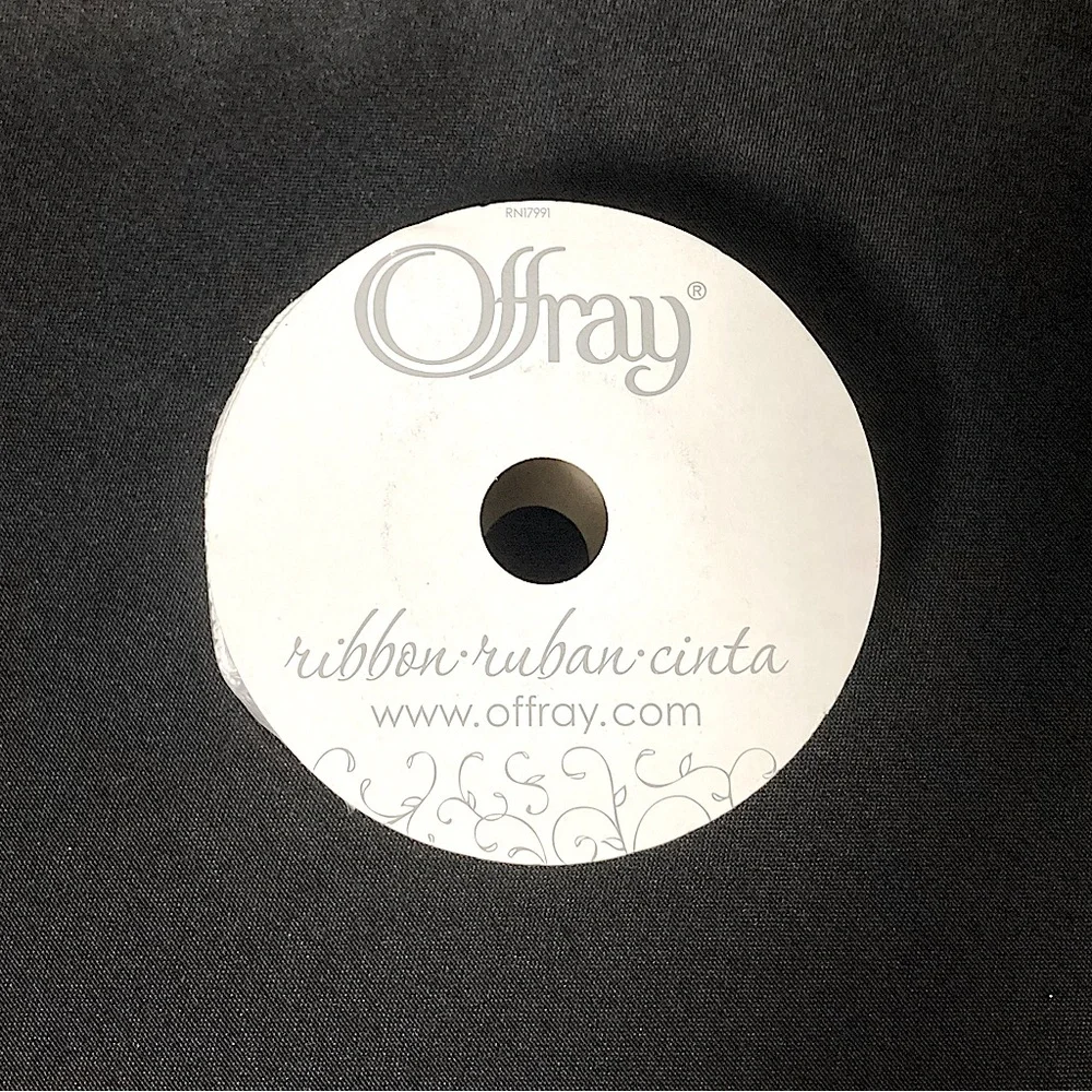 ⭐️ Offray Pearly White Wired Edge Gift Ribbon 1.5” x 540”